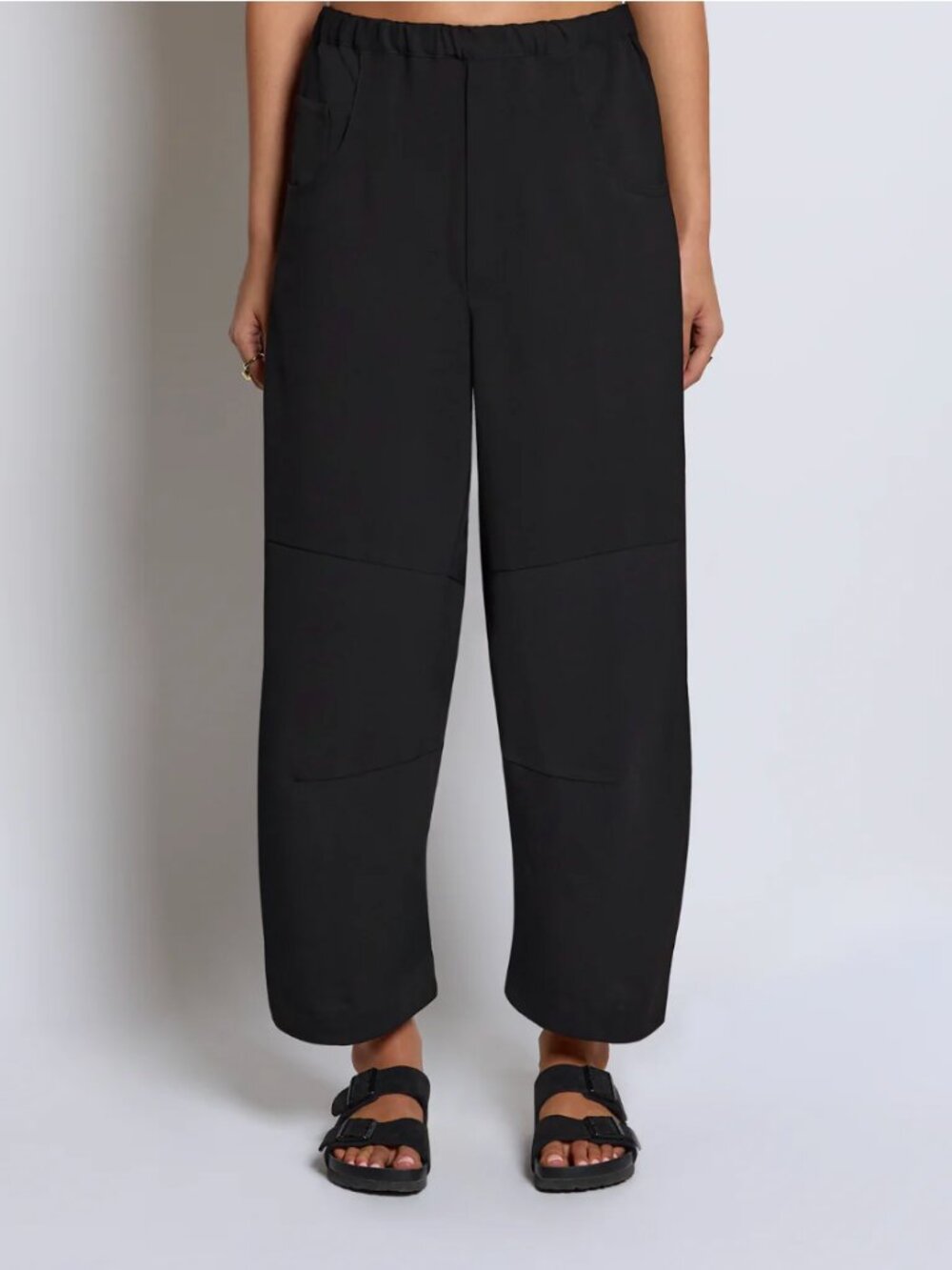 Roucha Pace Cropped Pants, size M Black